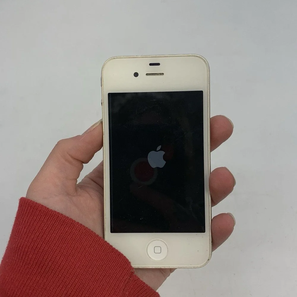 Apple iPhone 4S Unlocked White 8GB A1387 Clean IMEI TESTED & WORKS